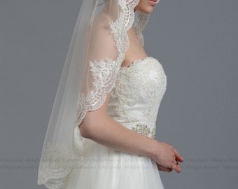 wedding veil, bridal veil, mantilla veil, fingertip length veil, alencon lace veil, wedding veil ivory, wedding veil white