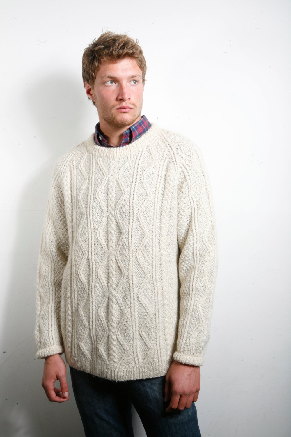 men's 60s WOOL thick SWEATER cable knit cream warm & cozy