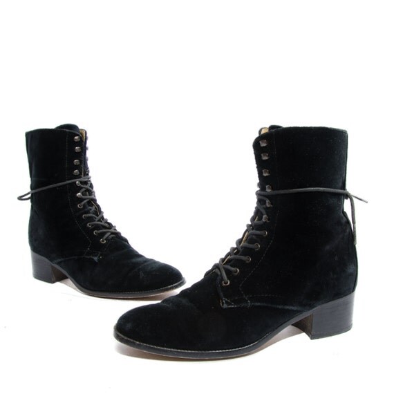 Black Velvet Lace Up Ankle Boots 80s Vintage by Spiegel size 7