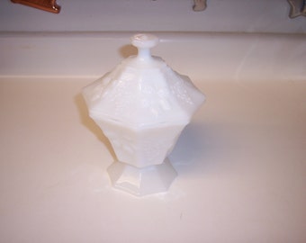 Vintage Anchor Hocking grape pattern milk glass lidded candy dish