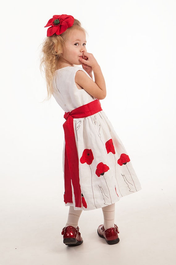 5-Star Customer Reviews Trolls, Just Play, Princess Poppy Dress Girls Size by Trolls. $ $ 19 99 Prime. FREE Shipping on eligible orders. More Buying Choices. $ (17 new offers) out of 5 stars Manufacturer recommended age: 3 - 6 Years. Product Features.