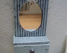 Einzigartige Artikel zum Thema wall cabinet | Etsy