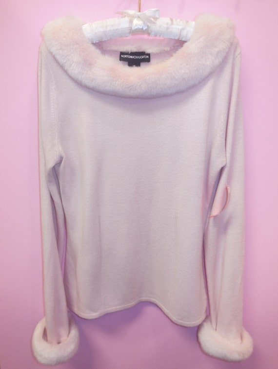 Vintage Sweater Pink Faux Fur Trim Medium.