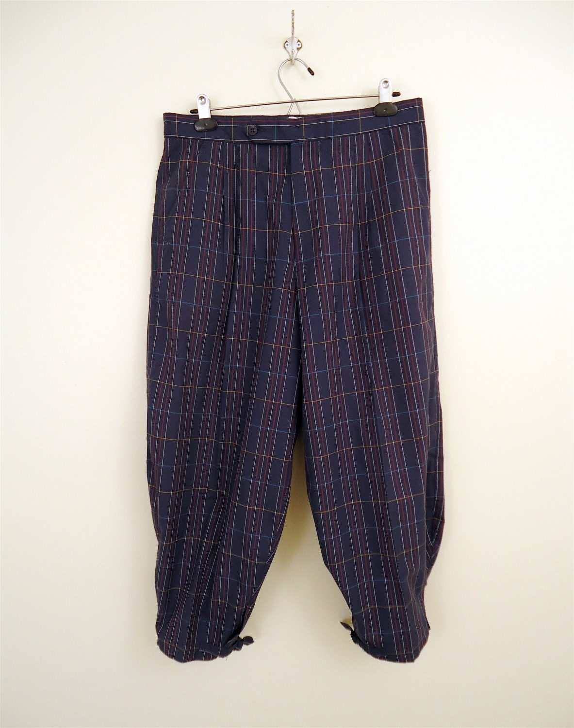 Plaid Golf Knickerbockers / preppy blue golf pants / vintage