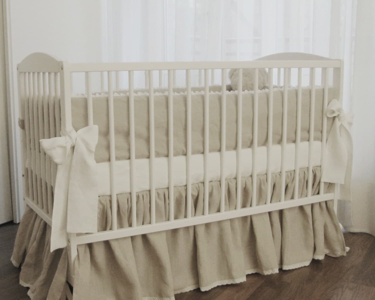 Babies Crib Skirt