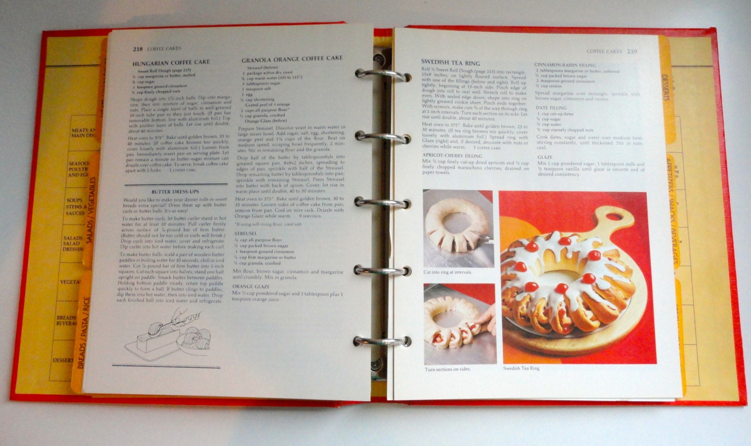 Betty Crocker's Cookbook Three Ring Binder New and Revised