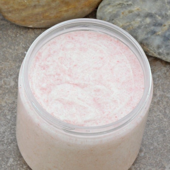 Pink Himalayan Sea Salt Body Scrub in a Garden Spa Scent 9