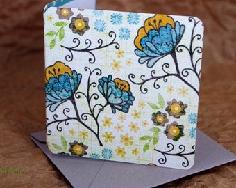 Blank Mini Card Set of 10, Petite Sunny Floral with a Contrasting Pattern on the Inside, Soft Gray Envelopes, mad4plaid