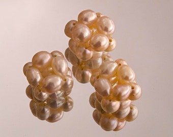 Pearl cluster beads peach cream pearls beaded beads large hole pearl beads jewelry beads jewelry material set of 3 cube beads Israel O148