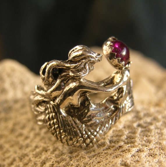 Silver Mermaid Ring with Garnet