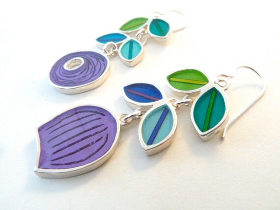 Dutch long vine earrings in cool colours