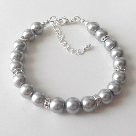 Gray Pearl Bracelet Grey Bridesmaid Bracelets by FiveLittleGems