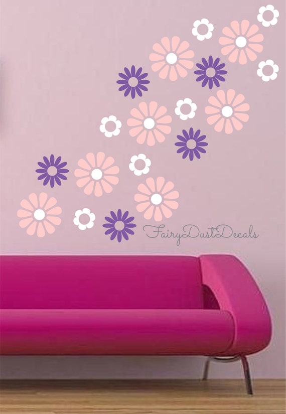 Items similar to Flower Blooms wall decals, Set of 30, Daisy Flower