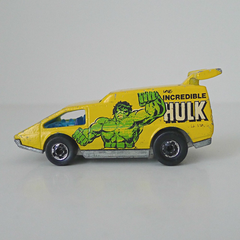 hulk smash car toy