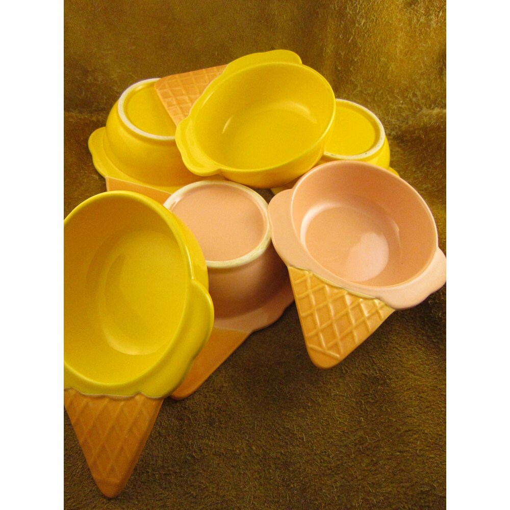 Ice Cream Cone Vintage Ceramic Ice Cream Sundae Dishes Set