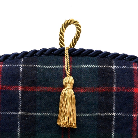 Tea Cozy/Cosy Vintage Scottish Wool with Embroidered Crest