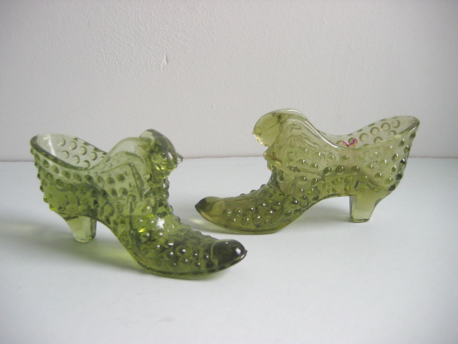 2 Vintage Fenton Glass Slippers. Label. Green Hobnail Glass