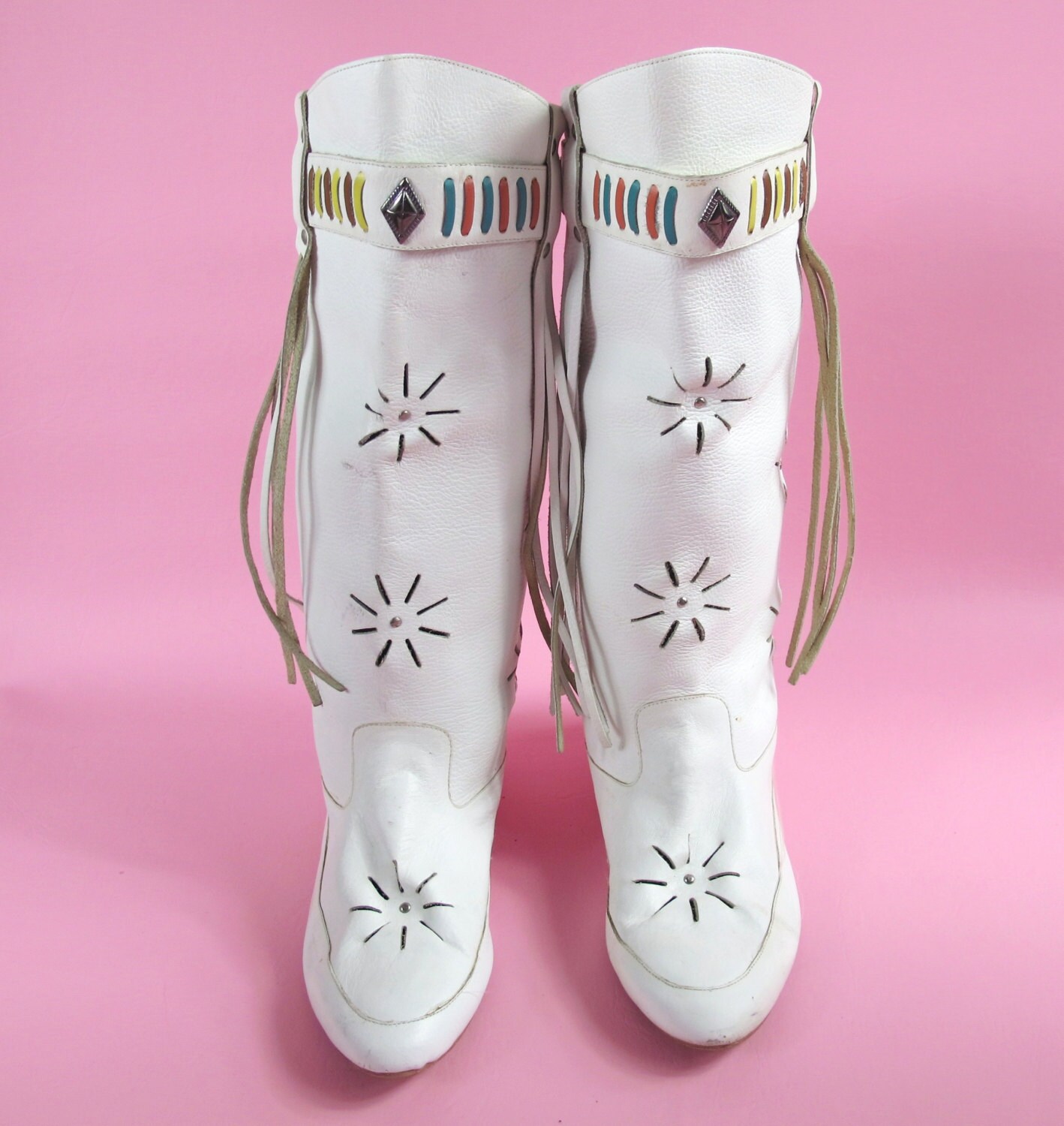 womens white moccasin shoes