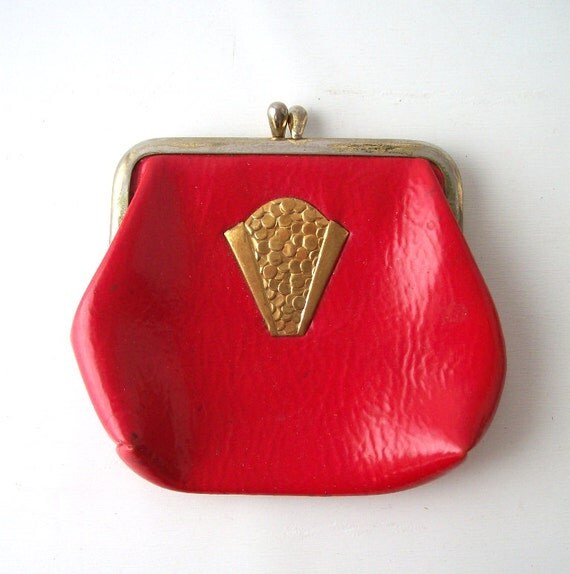 vintage coinpurse change purse red vinyl by RecycleBuyVintage