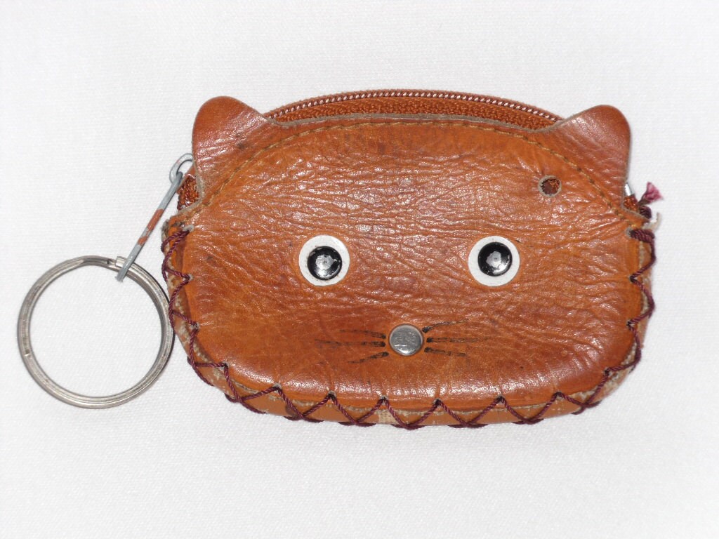 Vintage Leather Cat Coin Purse by Thegoodgranny on Etsy