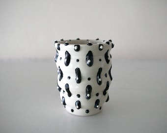 Small Stoneware Cup with Black and White Graphical Design / Wheel Thrown / "FRILL"
