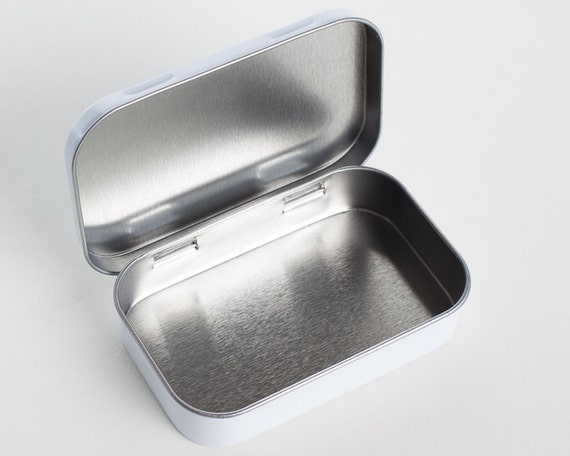 50 Flat Hinged Metal Tins Altoid Size White Coated by tinsupply