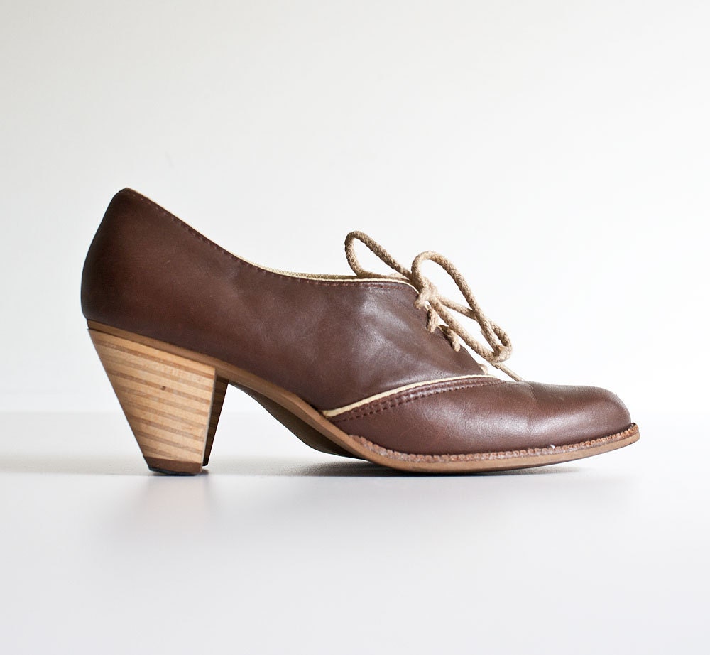 chunky heeled leather oxfords