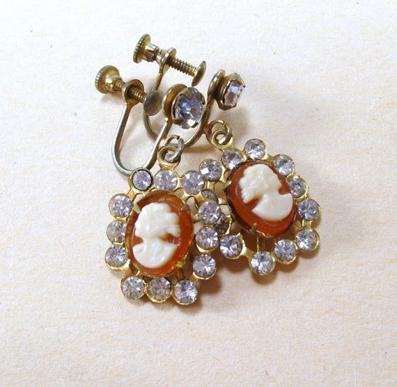 Antique vintage rhinestone cameo screw on earrings by jewelry715