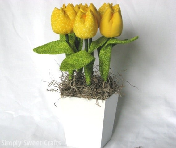 Fabric Tulip Bouquet. Fabric Flower Bouquet. Yellow flower centerpiece. Flowers for anniversary, new baby, birthday. Yellow flower decor