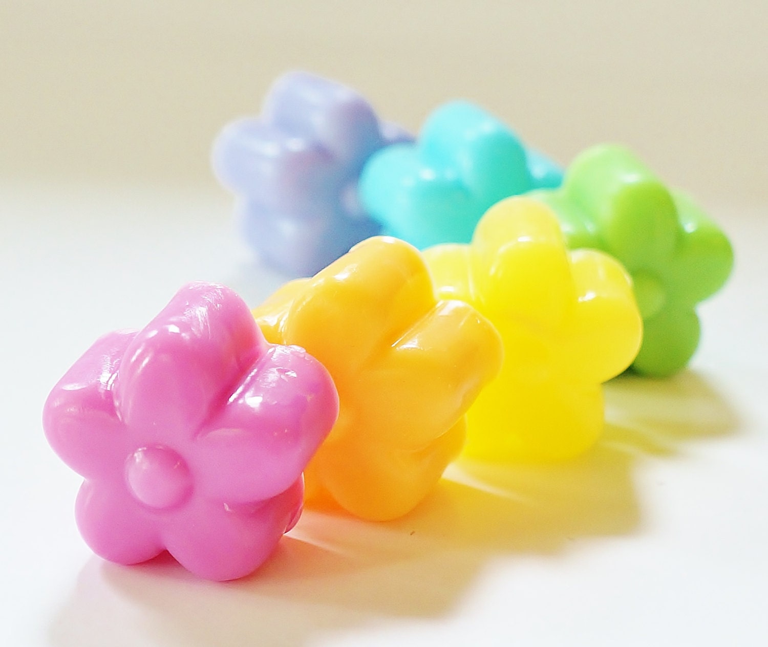 30 BULK MINI FLOWER Soaps Choose Scent & Color diy by crimsonhill