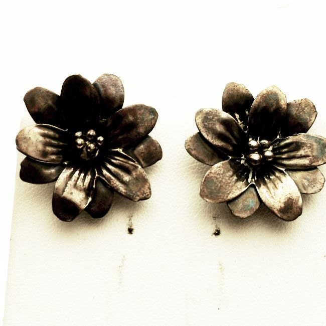 Vintage Large Floral Sterling Silver ClipOn Flower Earrings (V348)