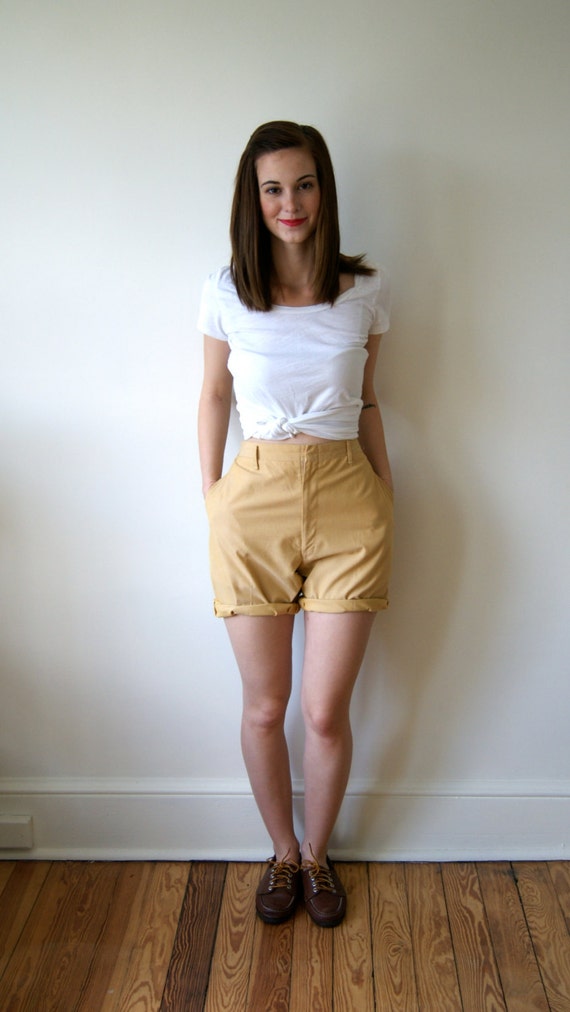 Vintage Shorts. 60s Bermuda Shorts. Women's High Waist