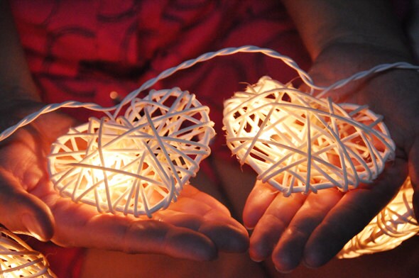 20 Bulbs White Rattan Heart string lights for