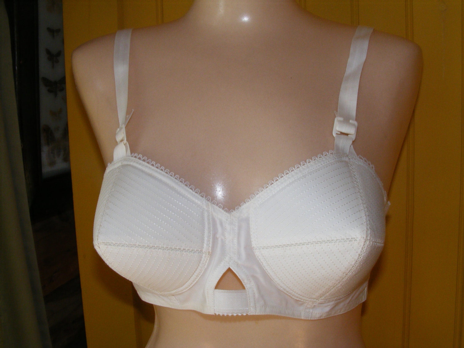 Vintage 1950s Padded Bra Bullet Bra Bestform Miss