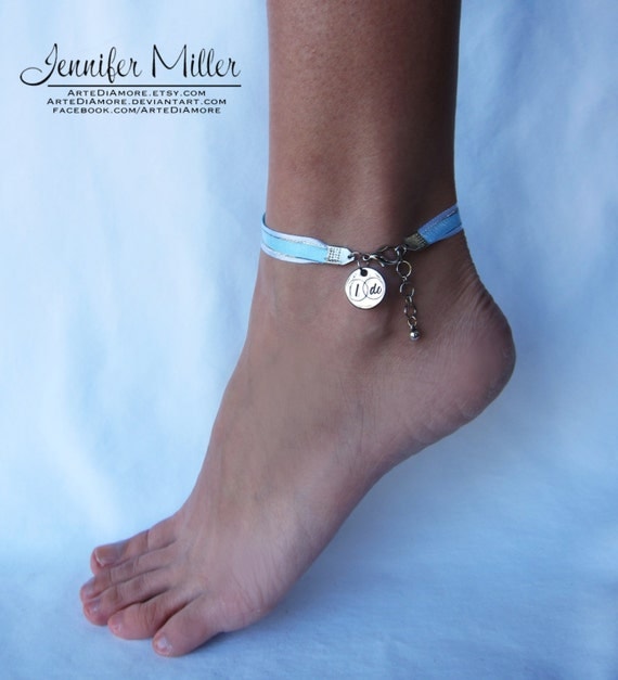 bride wear something blue