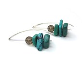 Minimal turquoise earrings. turquoise chips on a silver wire. green brown earrings. minimalistic jewelry.