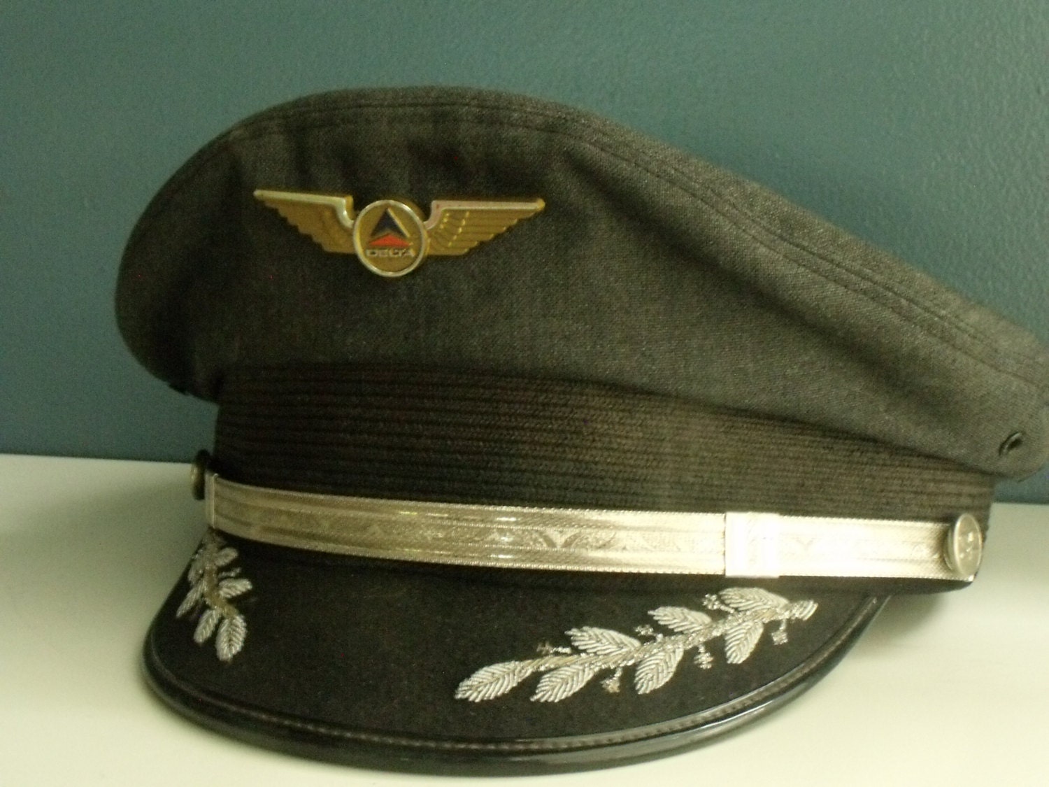 Authentic Pilot Hat Commercial Airline Cap with Delta Pin