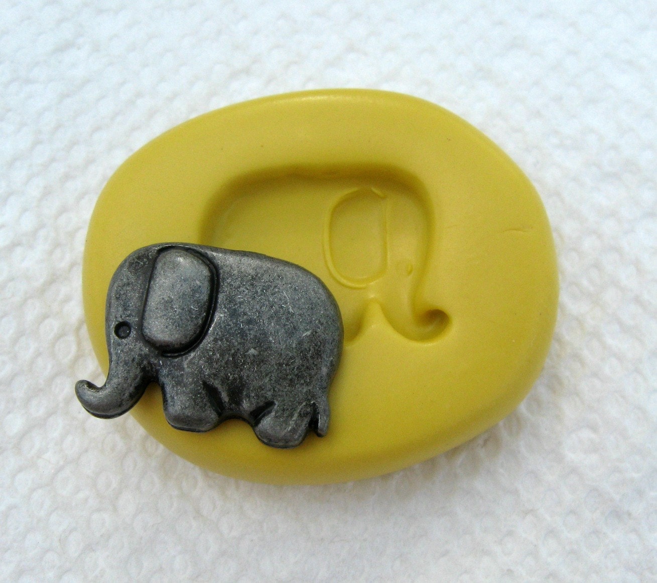 ELEPHANT mold without bail hole nontoxic flexible