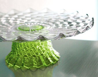 Glass Cake Stand in Chartreuse Green / 14" Cake Plate / Dessert Pedestal for Spring Weddings or Garden Weddings / Vintage Plate Platter Tray