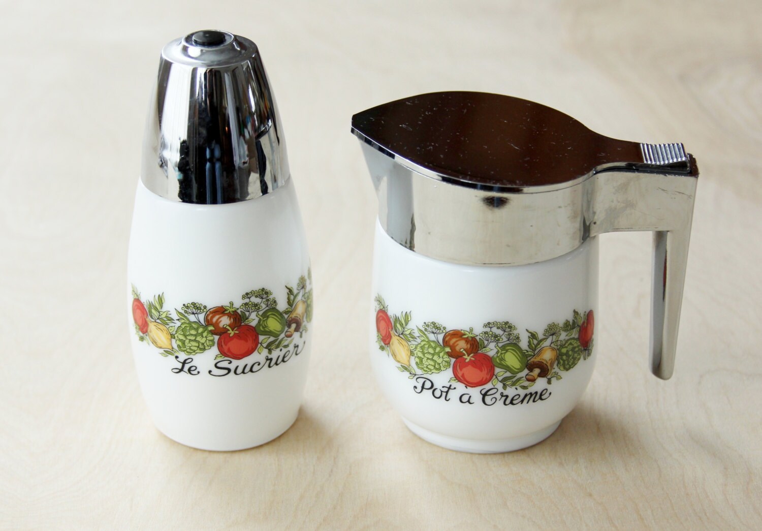 Vintage GEMCO Spice of Life Creamer and Sugar Shaker Le Sucrier and Pot ...