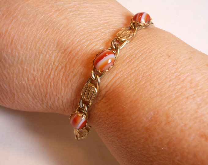 FREE SHIPPING Agate scarab bracelet, orange banded agate scarab type link bracelet vintage