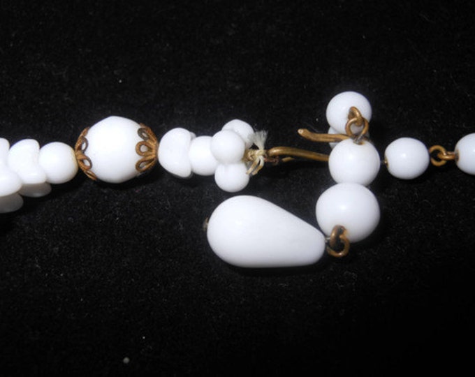 Milk glass choker and screw back earrings 1940s hand tied with extender bride worthy.