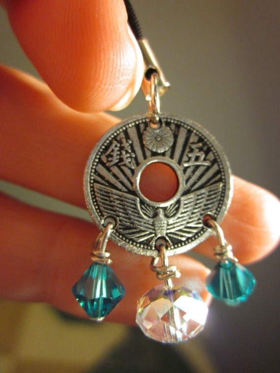 Japan Inspired Phone Charm by MadreenRua on Etsy