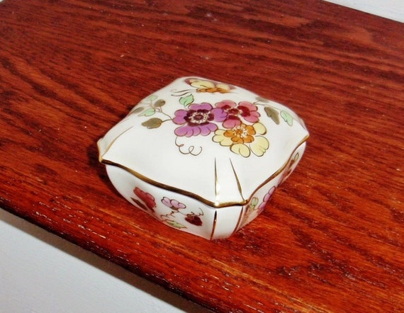 ZSOLNAY HUNGARY PORCELAIN Pecs Box Jewelry Trinket by GlassPalace