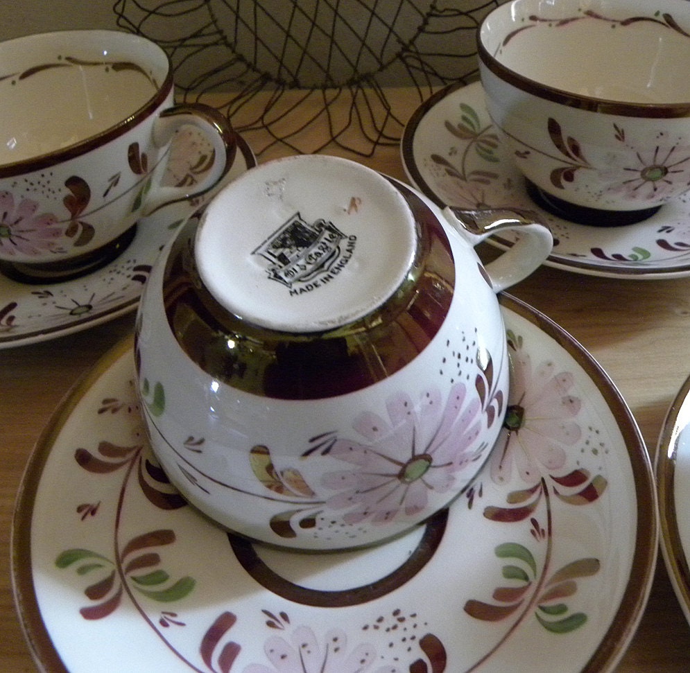 Antique Old Castle Pottery Made in England 4 Luster Ware