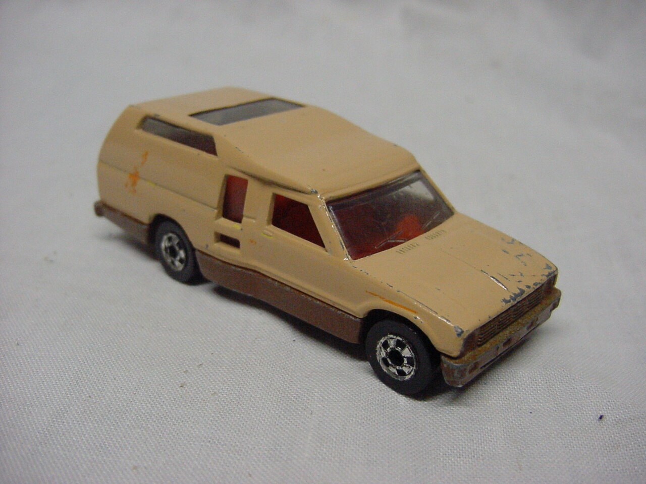 REDUCED 1980 Hot Wheels vintage Minitrek car truck combo