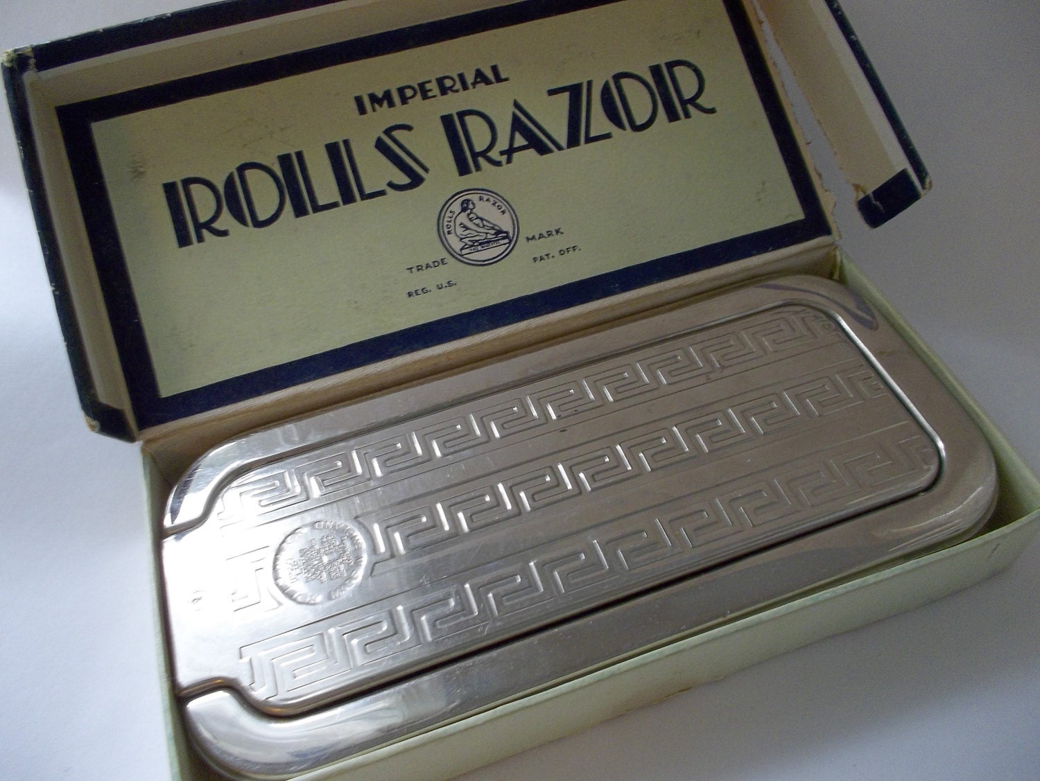 Vintage Art Deco Designed 1927 Rolls Razor Imperial No. 2 with