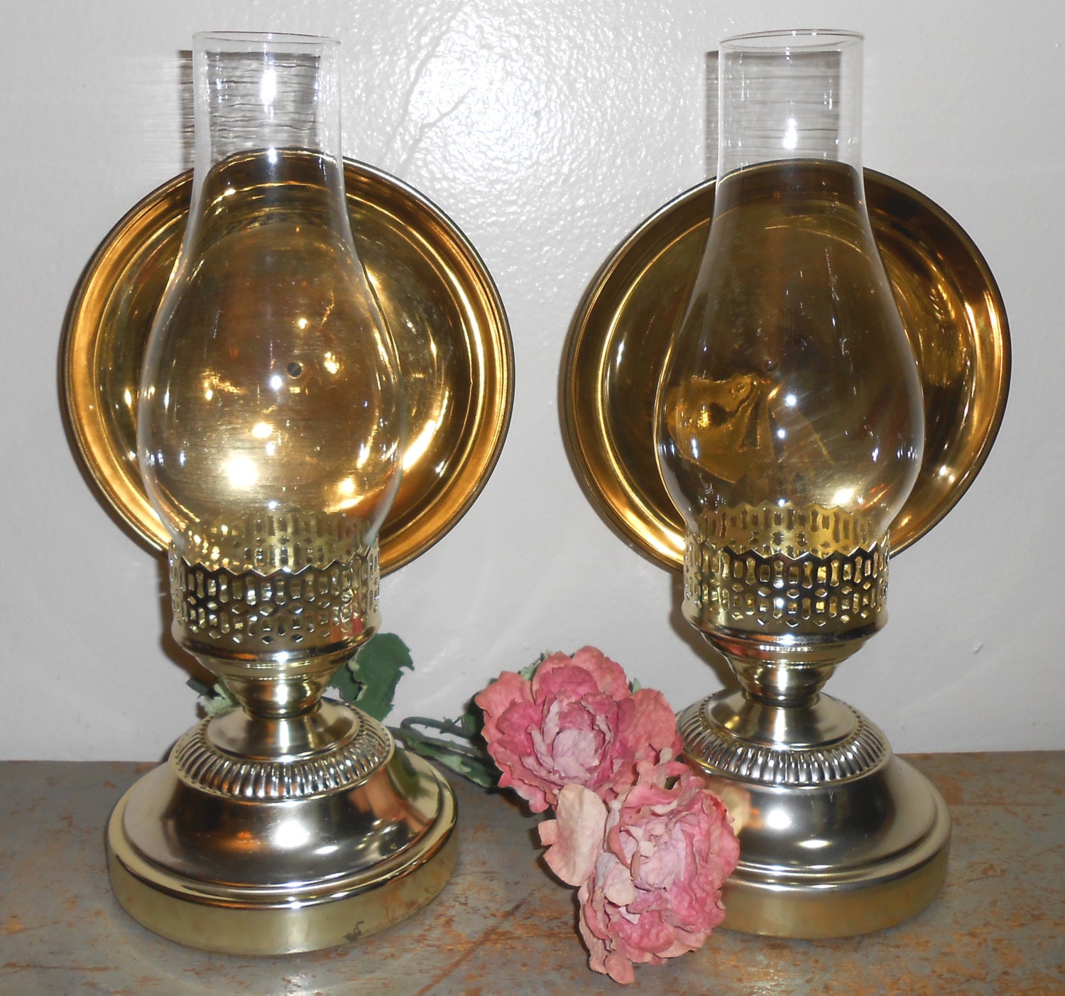 Vintage Candle Holder Lamp Metal Brass Tone Glass Globe