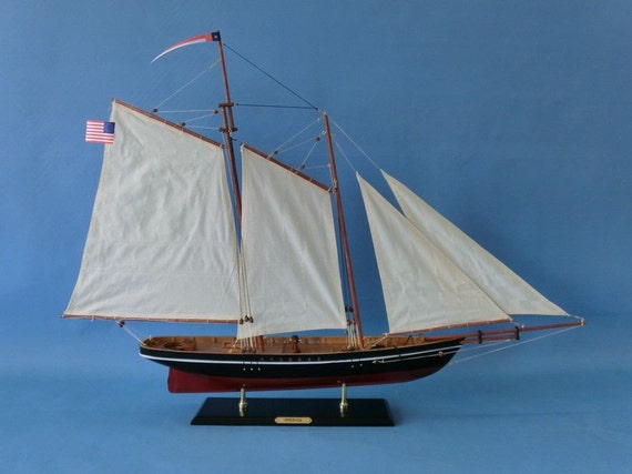  Sailboat Model / Yacht Model Sailboat Model Yacht / Wood Sailboat