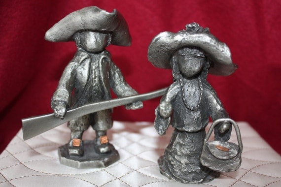 Adorable Collectible Hudson Pewter Figurines Boy & Girl set